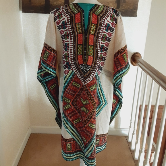 "Made in India" Colorful Floral Cover-up - Picture 6 of 9